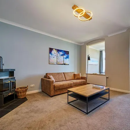 Strandvillen - Wald & Apartment *