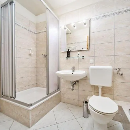 Strandvillen - Wald & Апартаменты Цинновиц