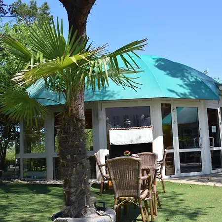 Strandvillen - Wald & Апартаменты Цинновиц