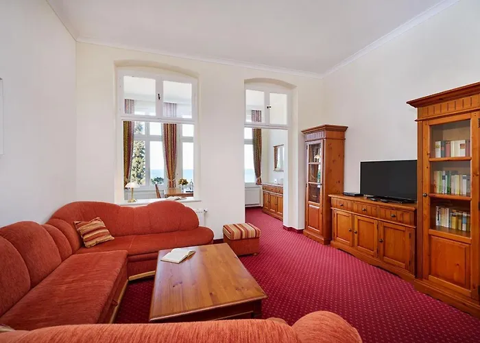 Strandvillen - Wald & דירה צינוביץ